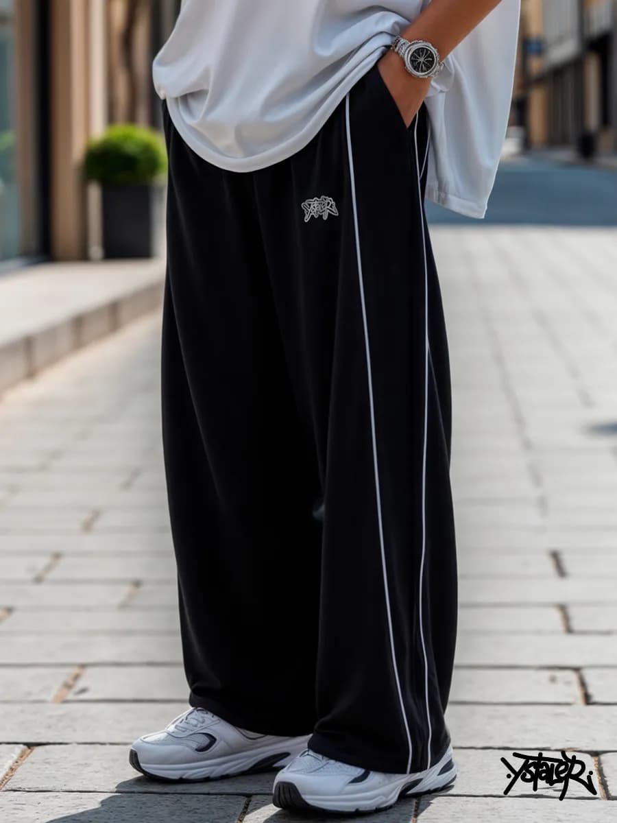 Спортивные штаны широкие с лампасами