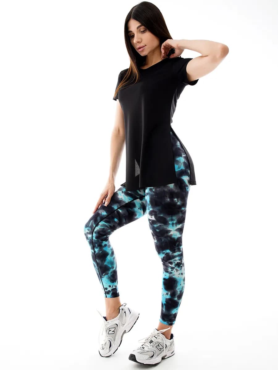 Футболка спортивная удлиненная с разрезами