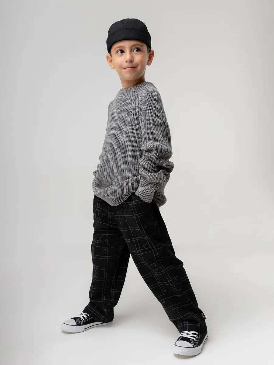 Брюки прямые свободные