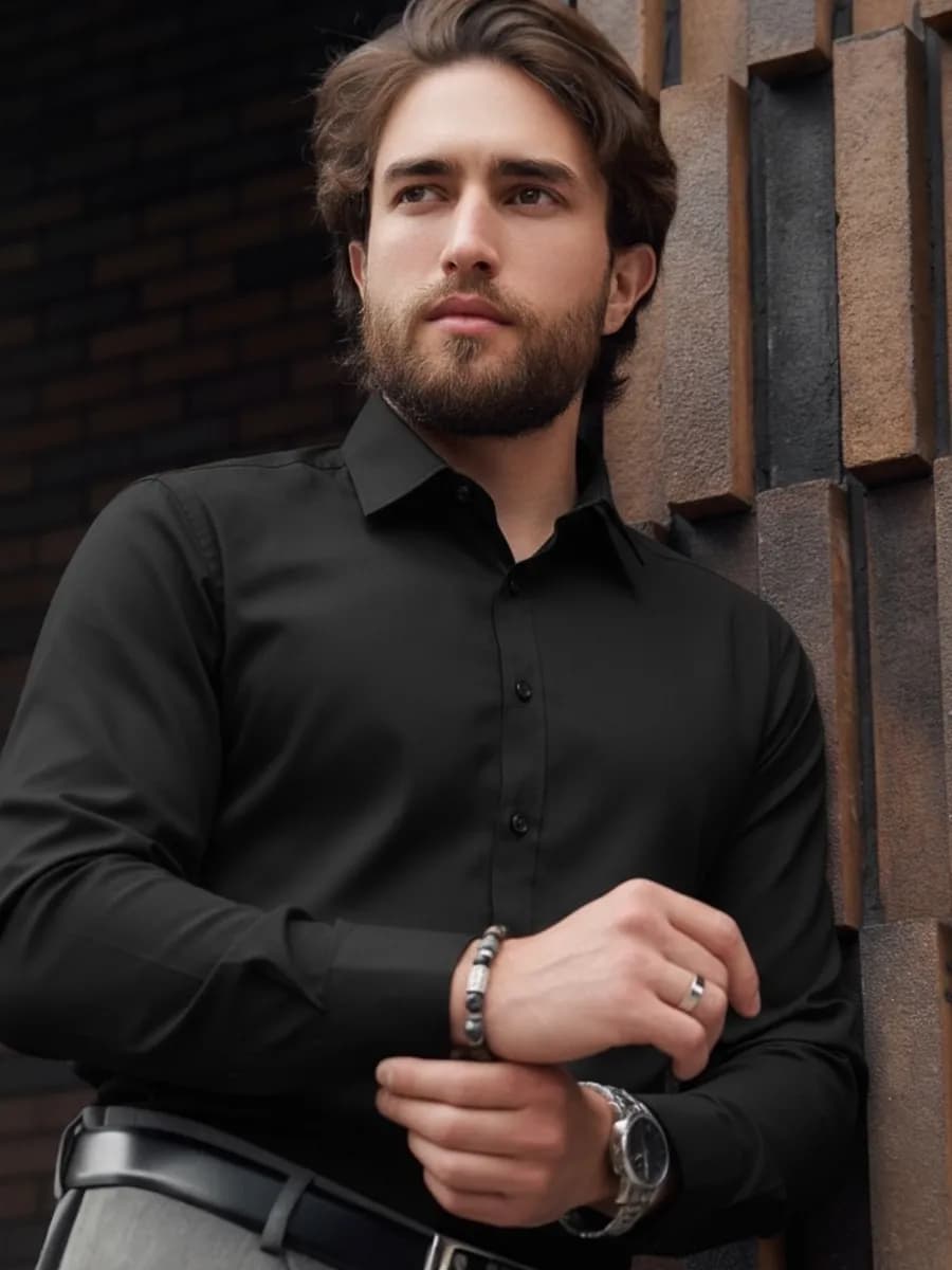 Рубашка в рубчик полуприталенная классическая длинный рукав