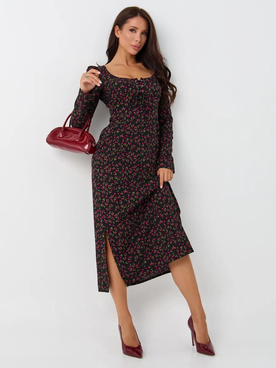 Платье нарядное в цветочек