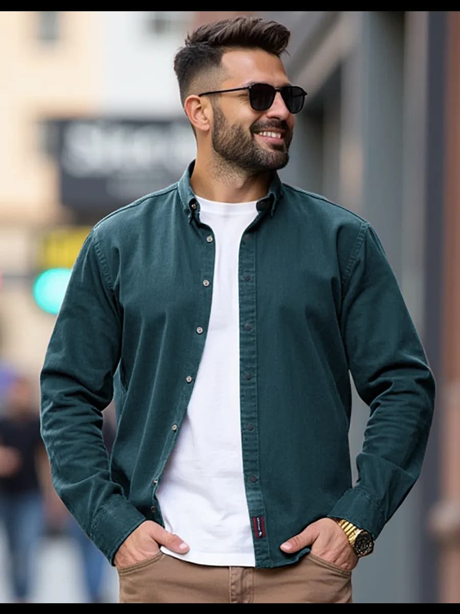 Рубашка на кнопках приталенная