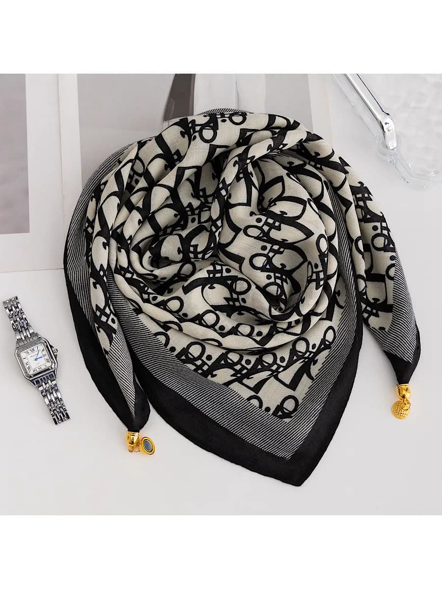 Платок на голову и шею осенний