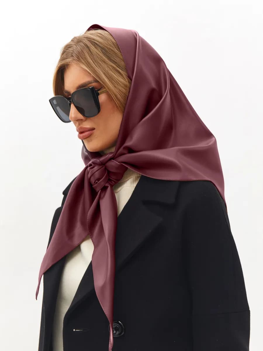 Косынка кожаная