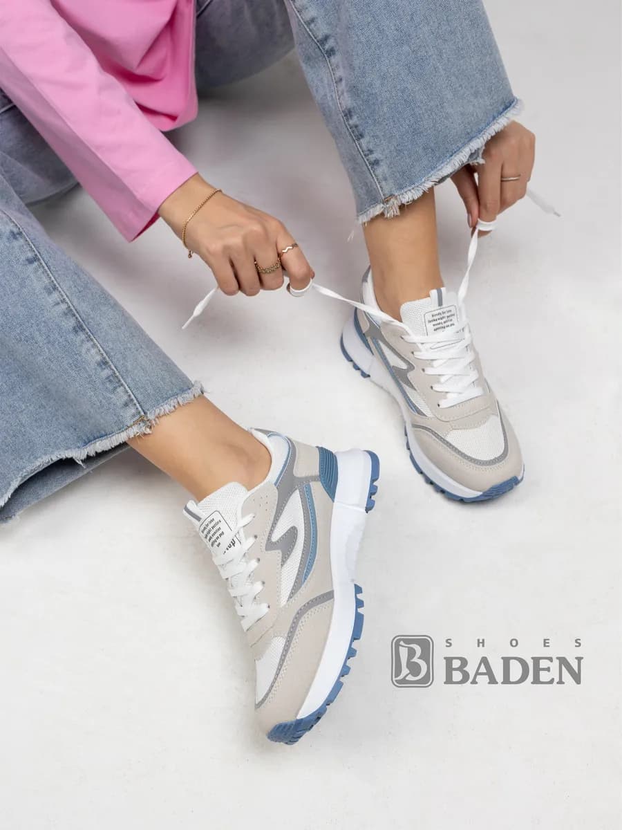 Кроссовки женские кожаные