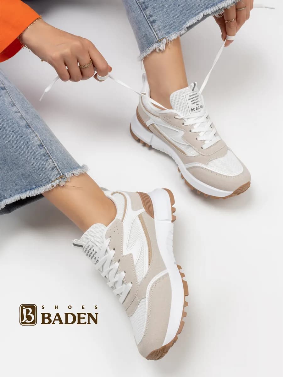 Кроссовки женские кожаные