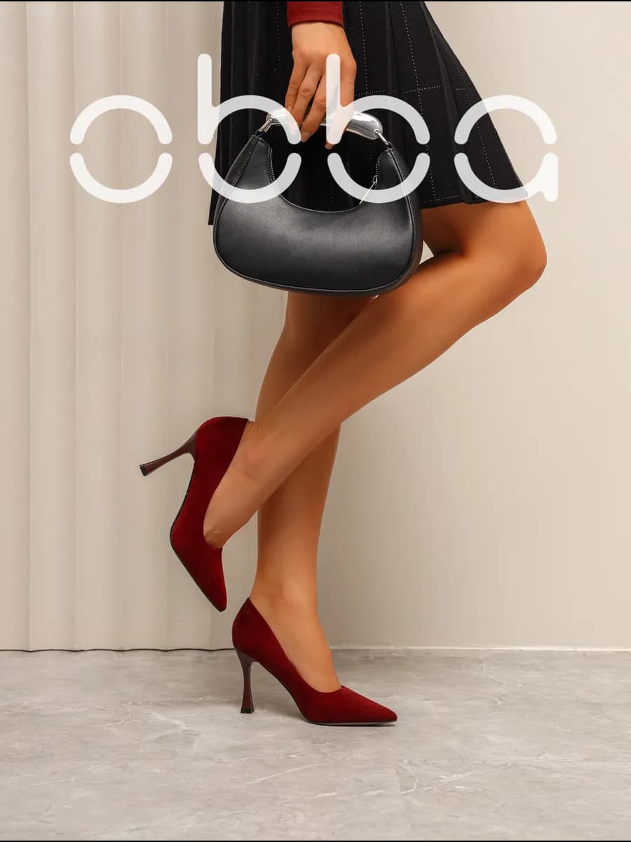 Туфли лодочки на высокой шпильке