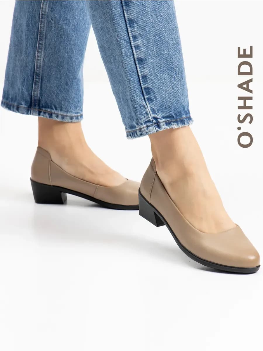 Туфли женские на низком каблуке