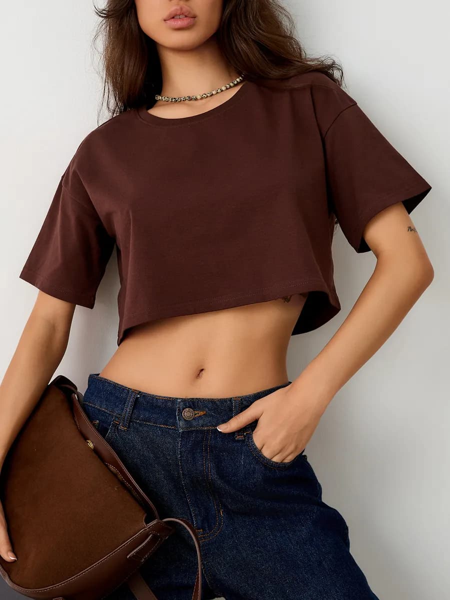 Футболка укороченная кроп топ однотонная оверсайз