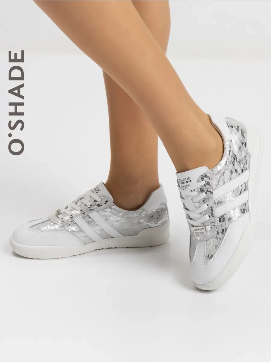 Кроссовки женские белые