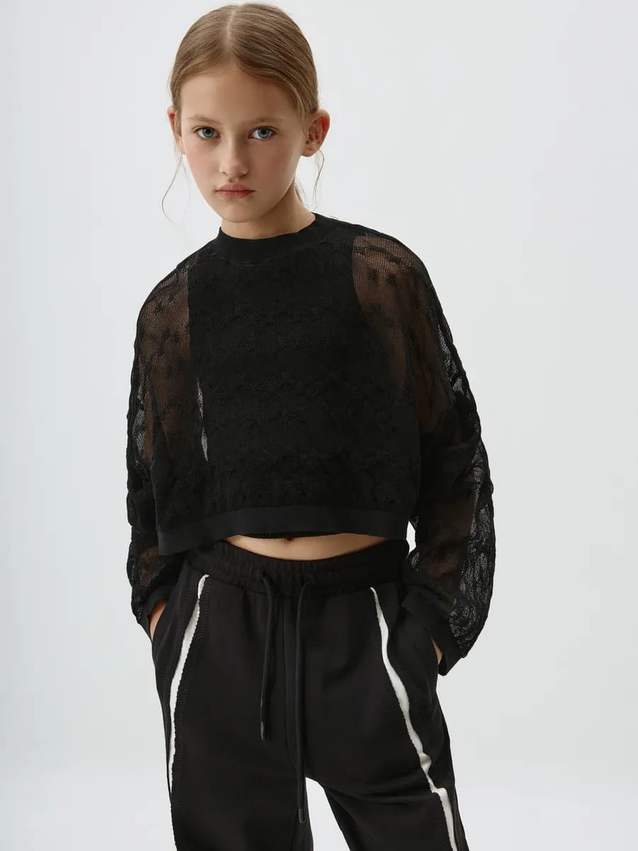 Вязаный джемпер оверсайз укороченный