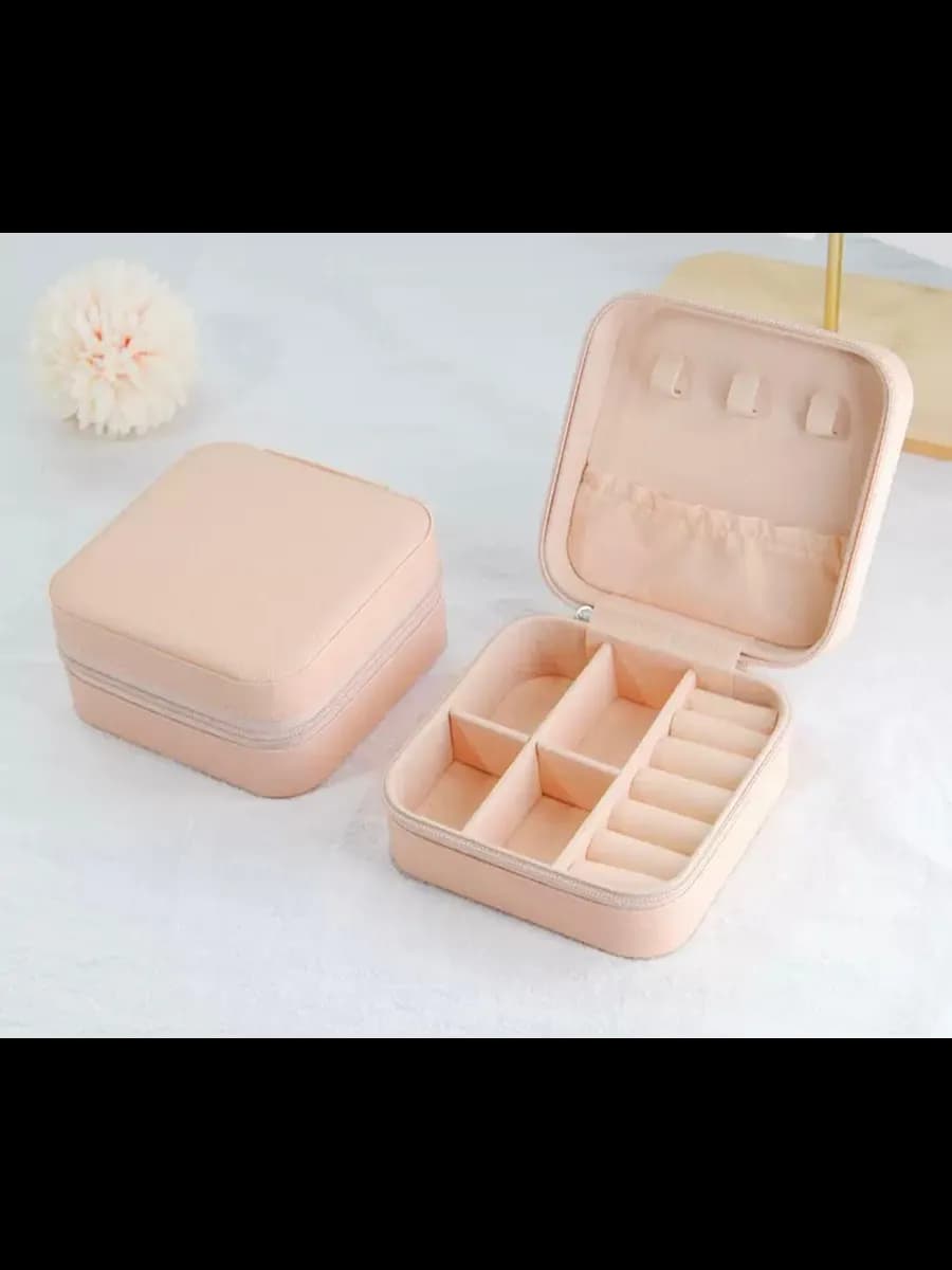 Шкатулка для украшений