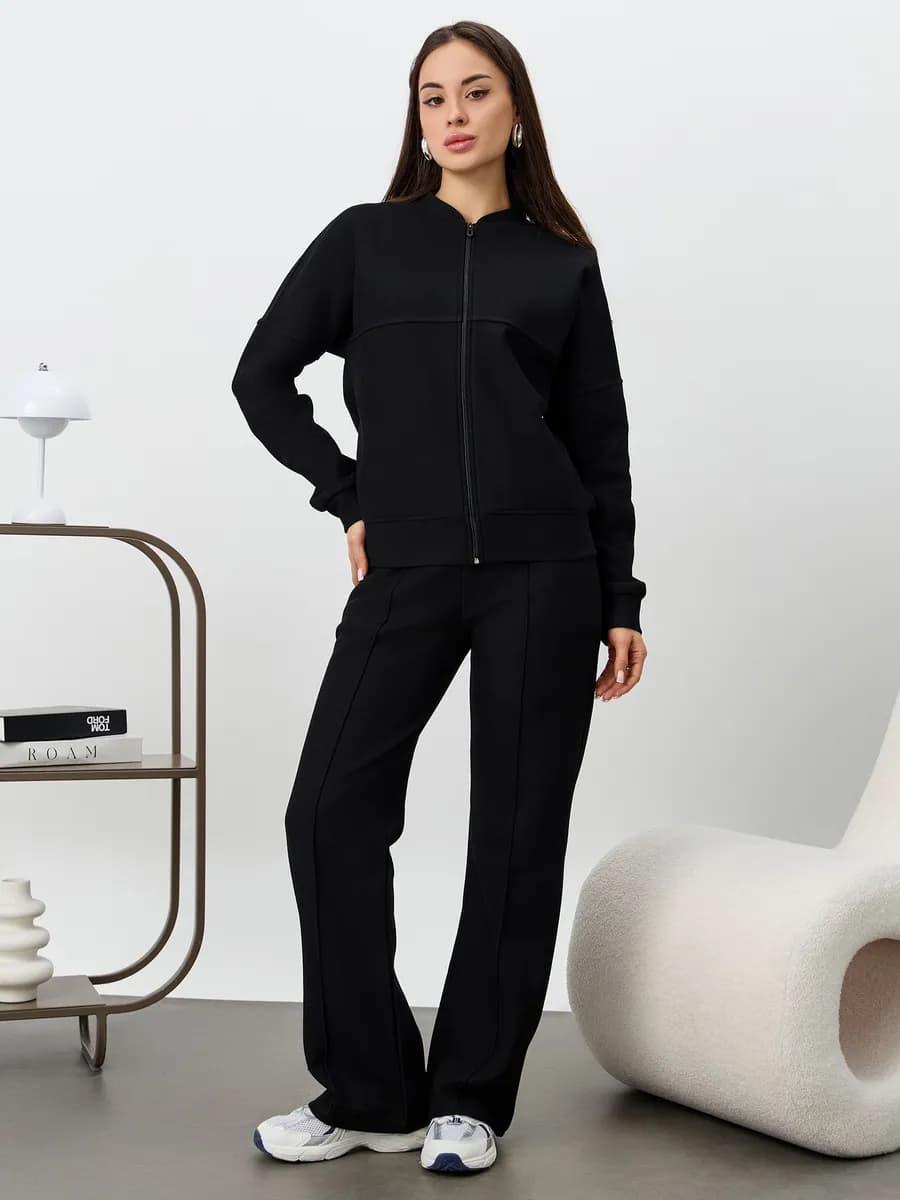 Спортивный костюм без капюшона на молнии - фото 1
