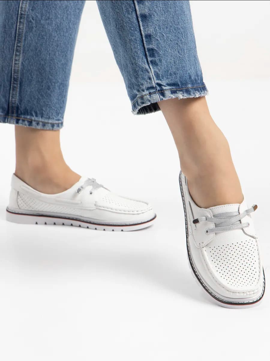Мокасины женские летние белые