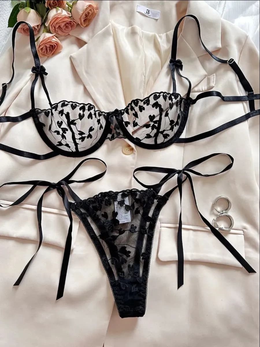 Комплект белья прозрачный кружевной в сетку