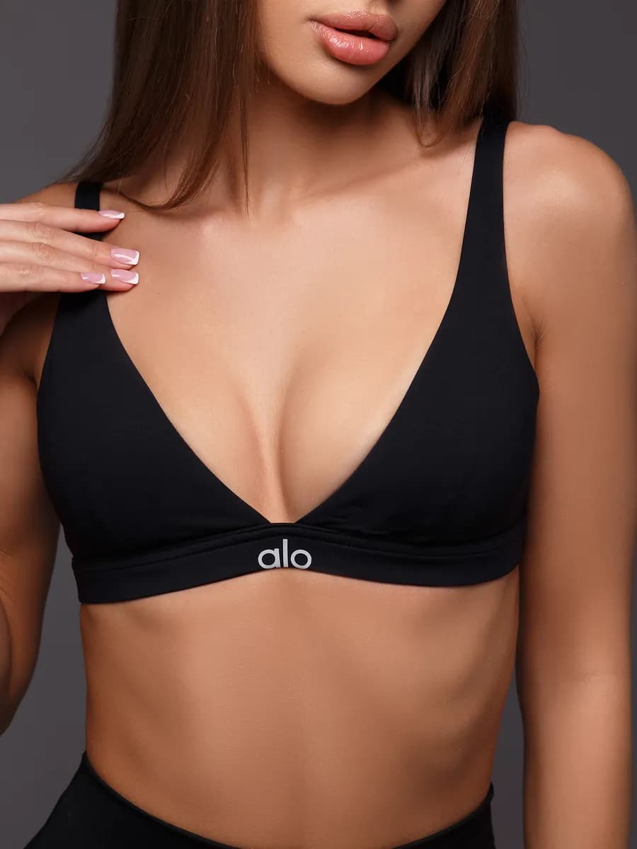 Спортивный топ лиф женский