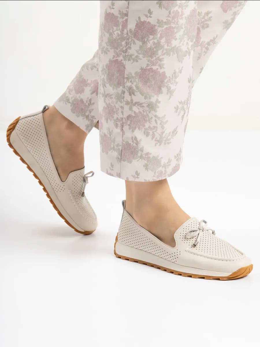 Женские мокасины кожаные летние