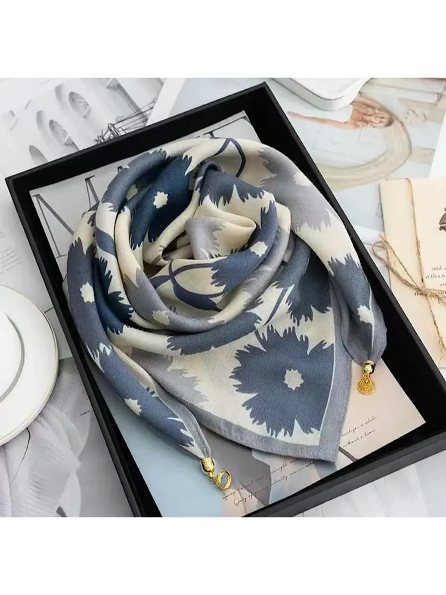 Платок на голову и шею осенний