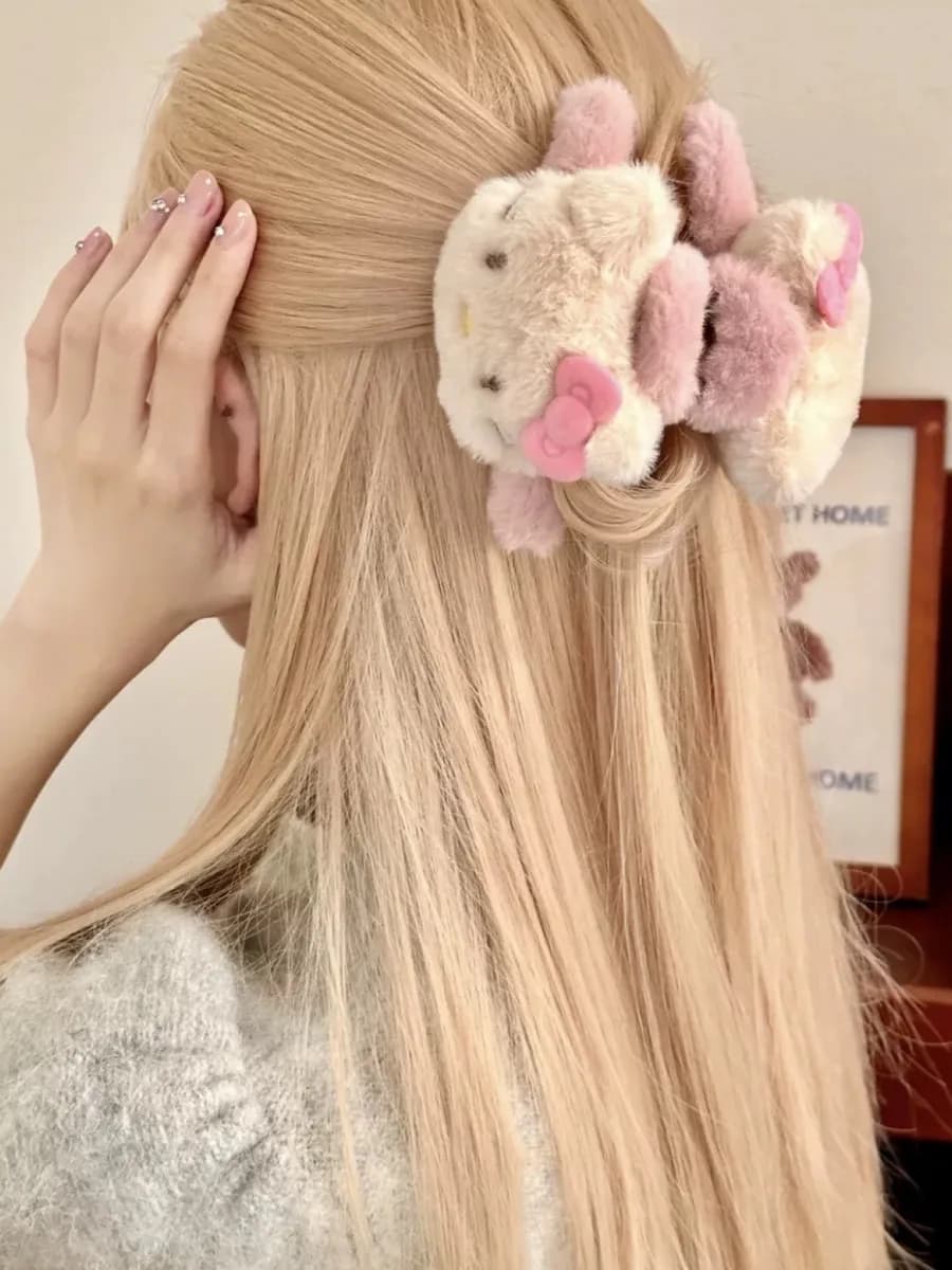 Крабик для волос пушистый Hello Kitty
