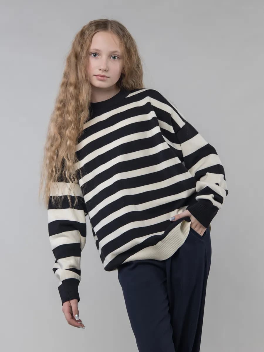 Джемпер в полоску оверсайз