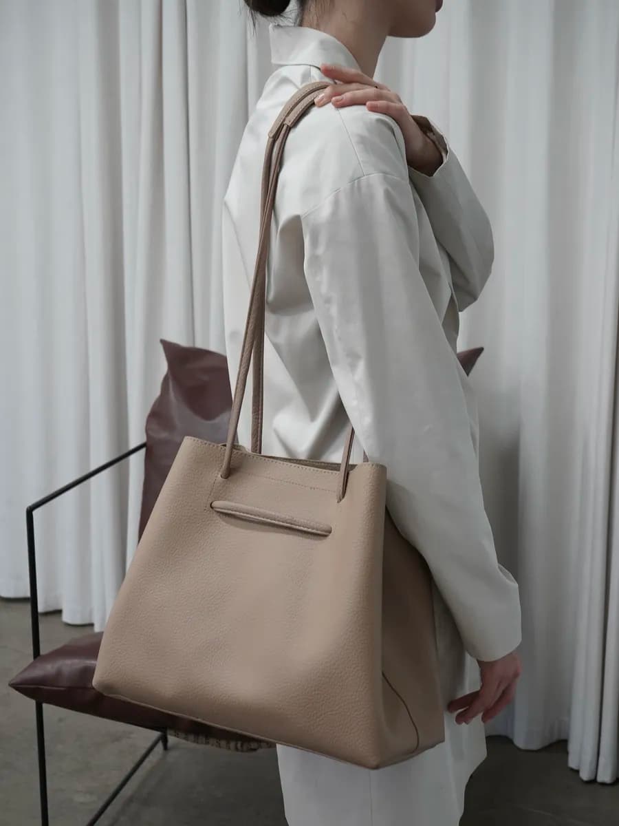 Сумка шоппер кожаный на плечо