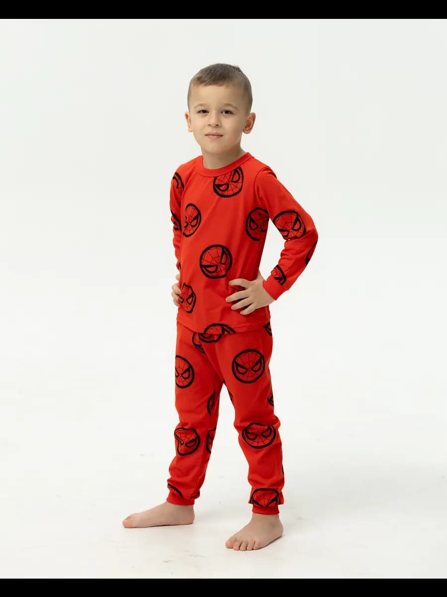 Пижама детская красного цвета