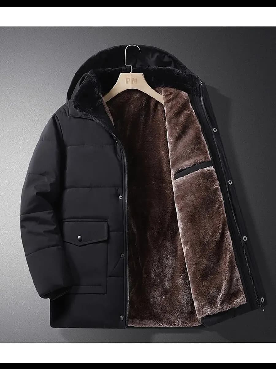 зимняя куртка с капюшоном