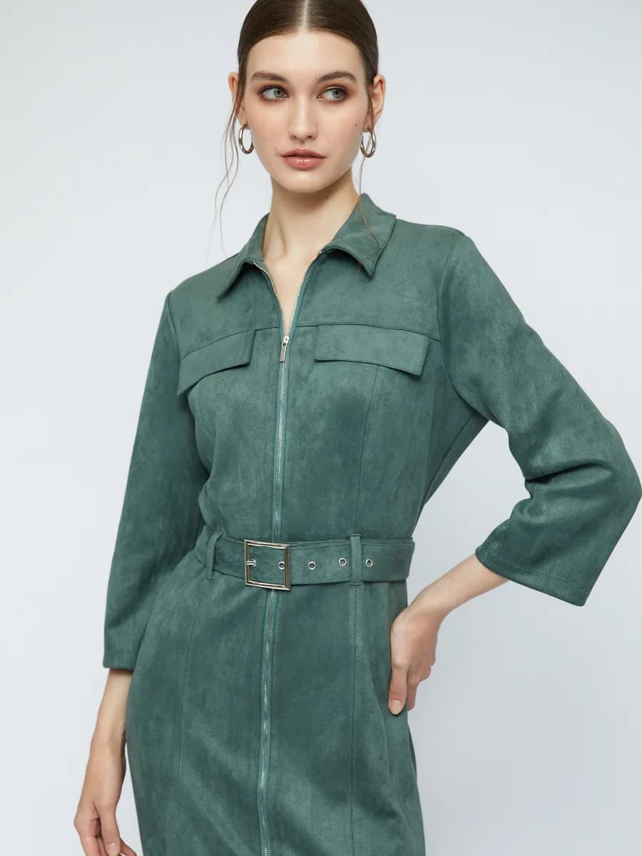 Женское платье-рубашка из экозамши