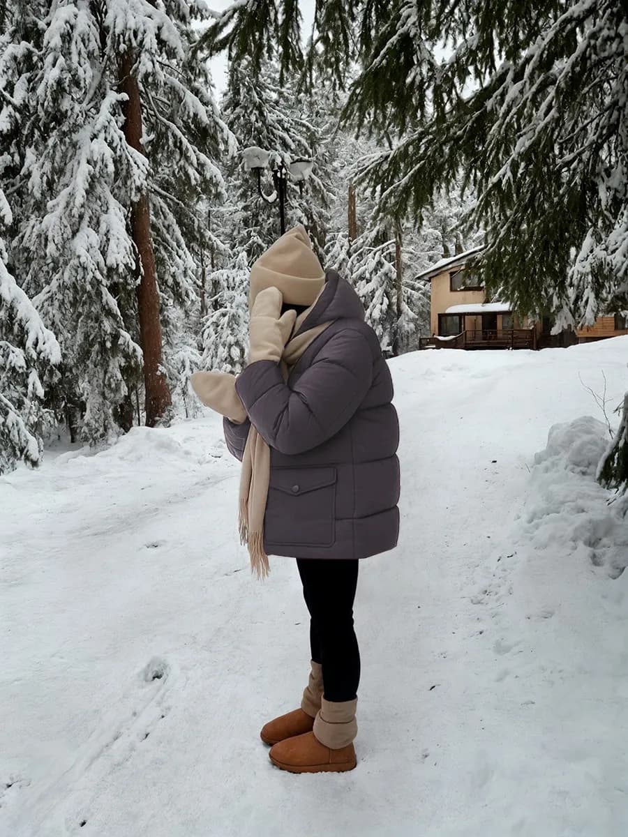 Куртка зимняя оверсайз с капюшоном - фото 1