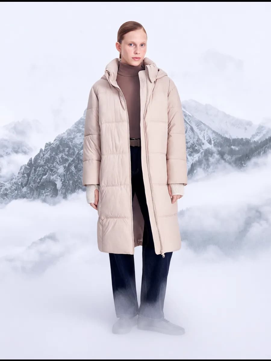 Пальто стеганое с воротником и капюшоном