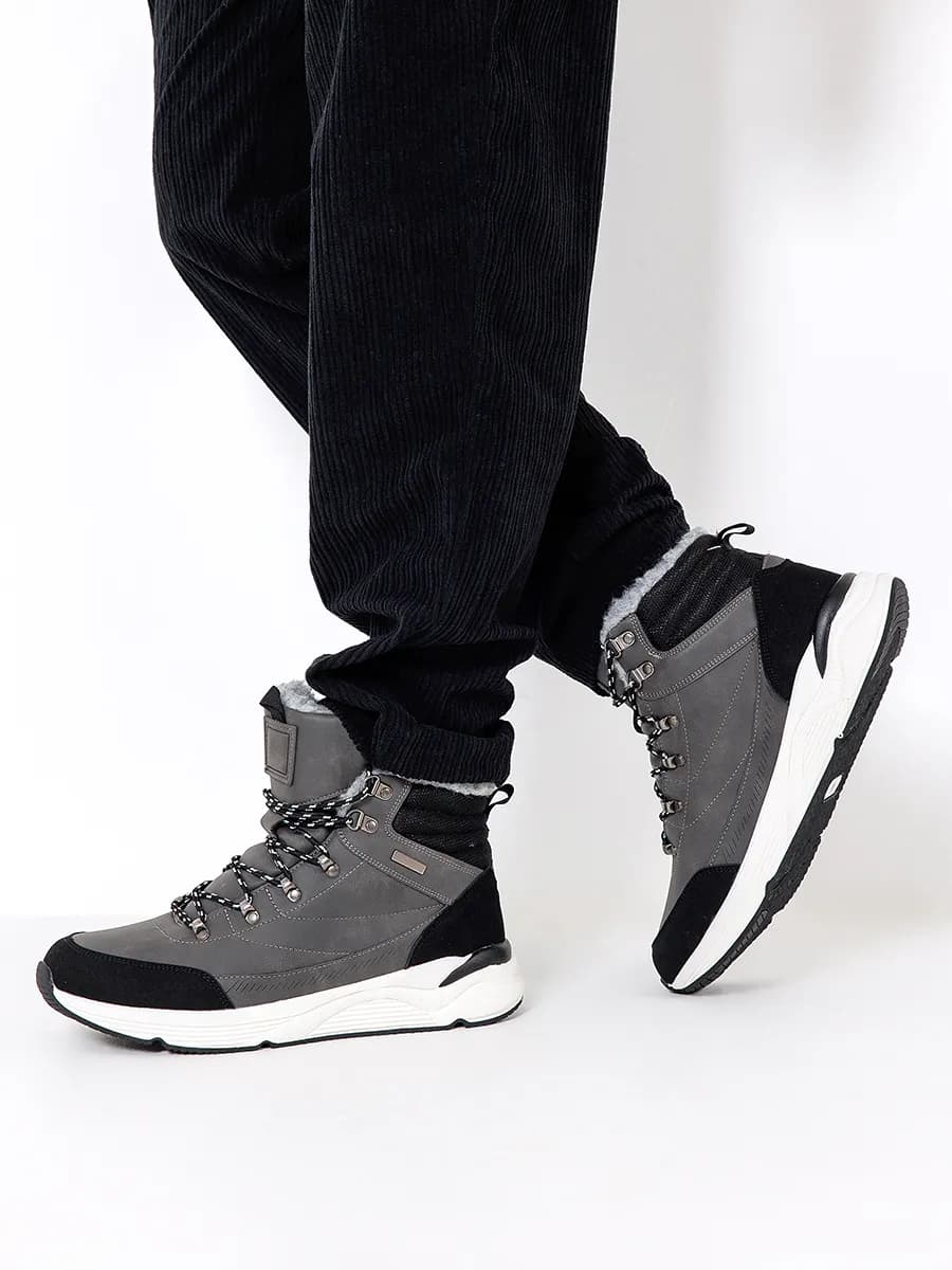 Кроссовки зимние высокие