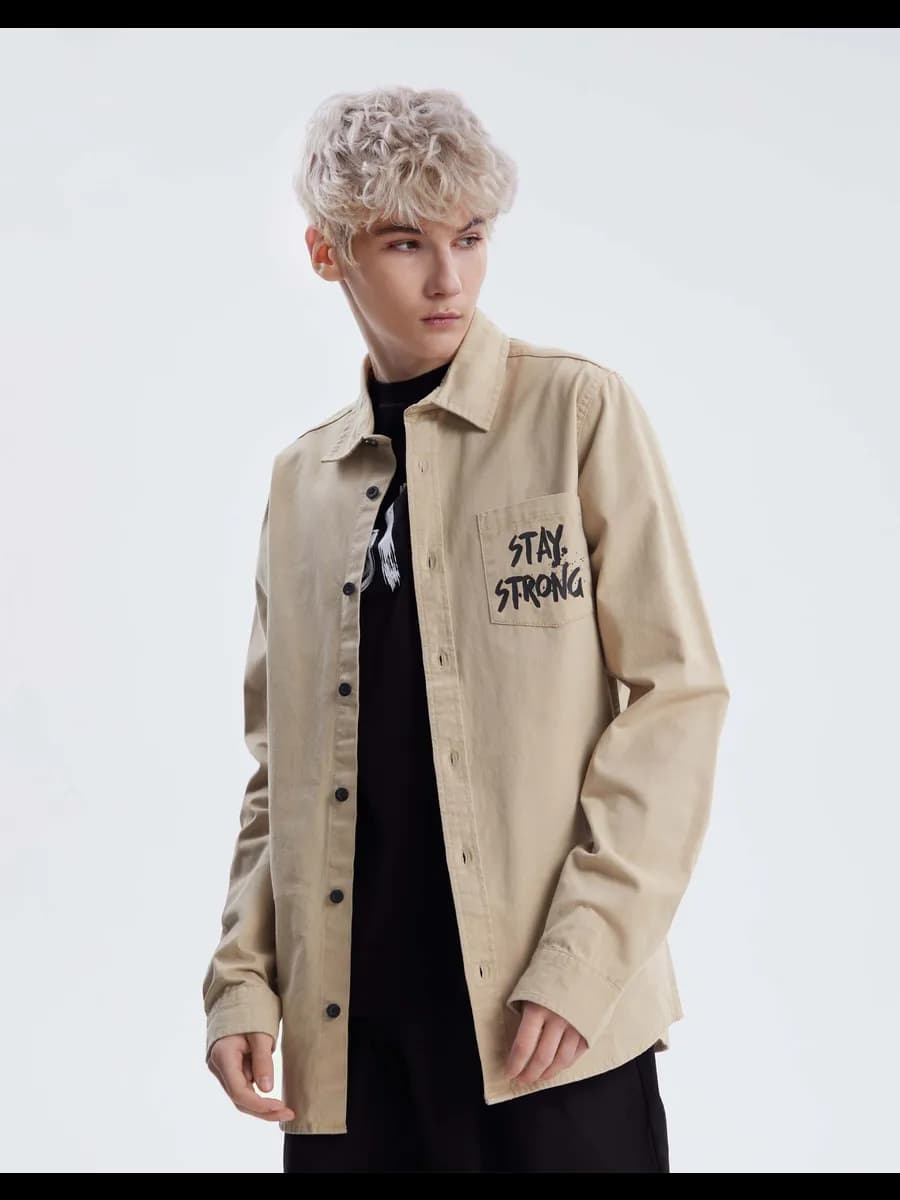 Бежевая свободная рубашка с принтом