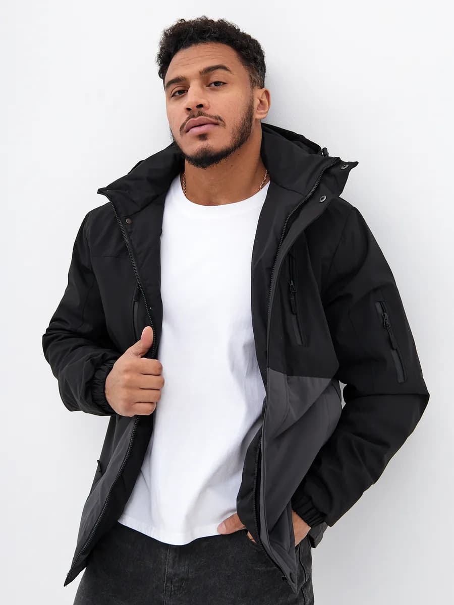 Куртка демисезонная ветровка с капюшоном