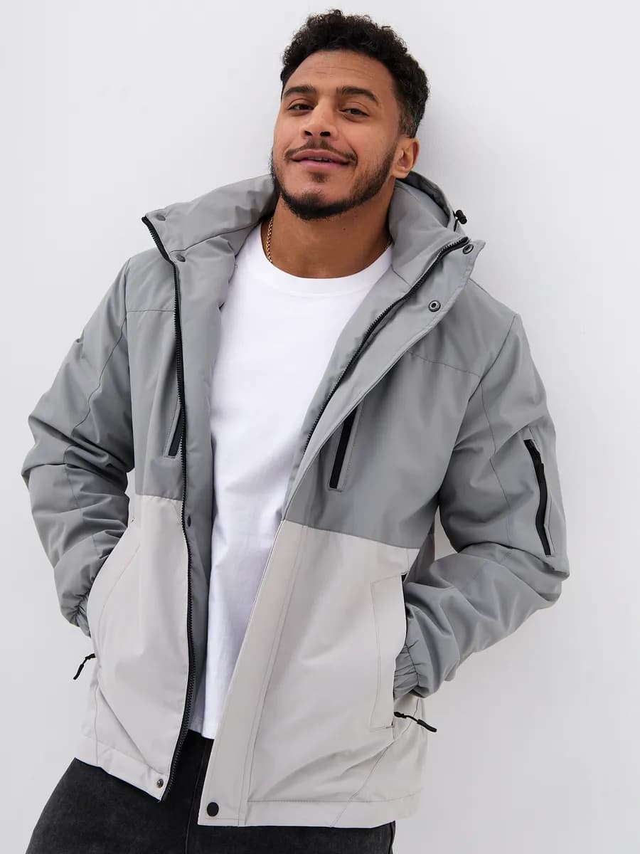 Куртка демисезонная ветровка с капюшоном