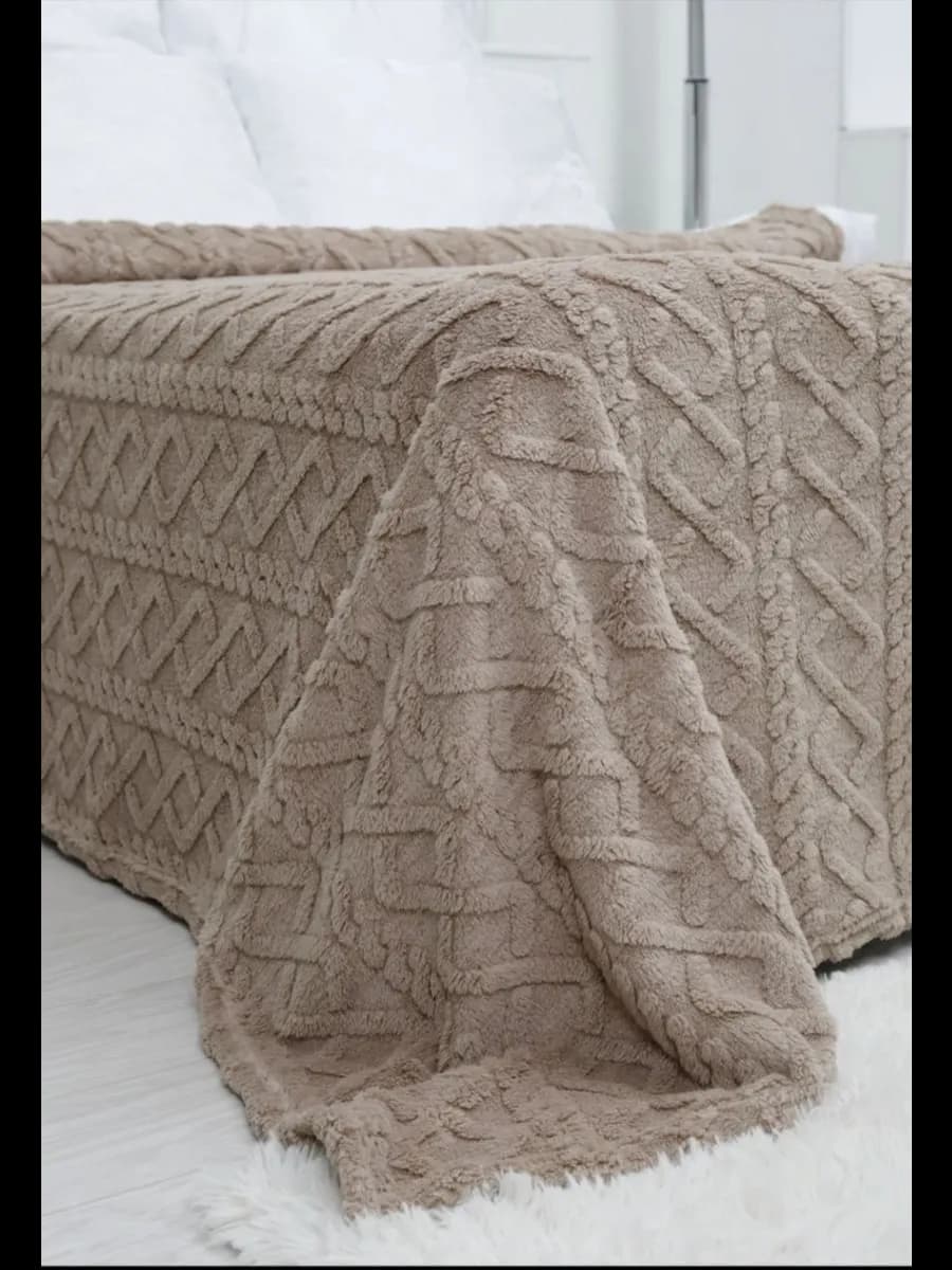 Плед 180х200 на диван пушистый