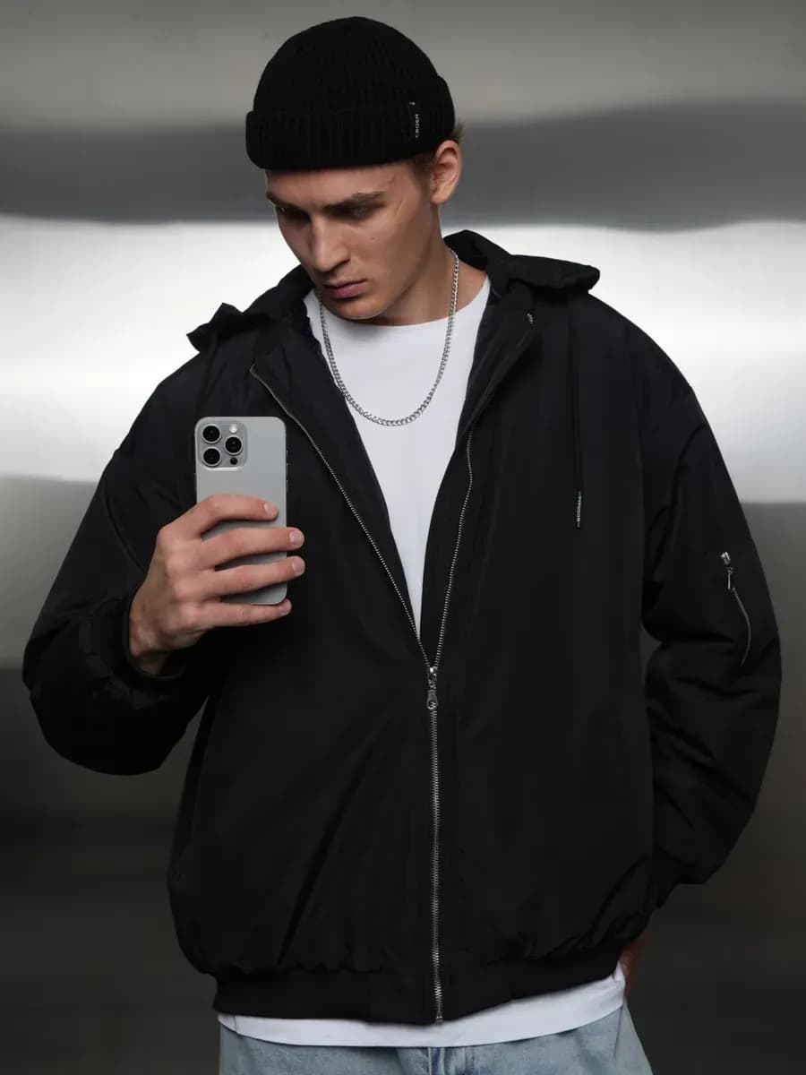 Бомбер мужской оверсайз с капюшоном демисезон