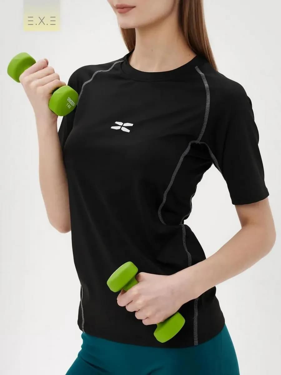 Спортивная футболка с коротким рукавом - фото 1