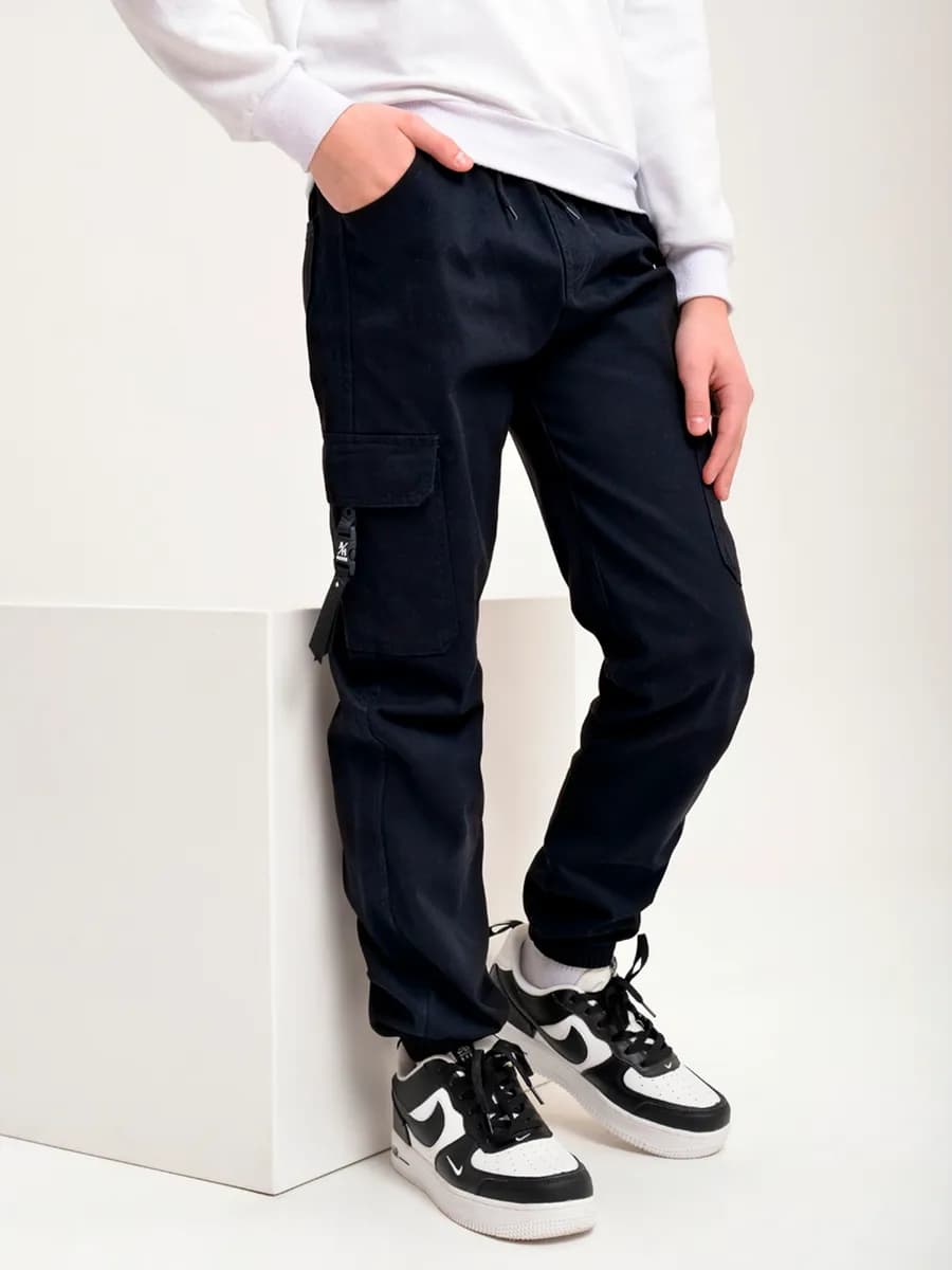 Школьные джинсы на резинке подрастковые