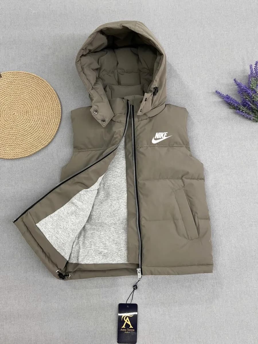 Жилетка утепленная детская