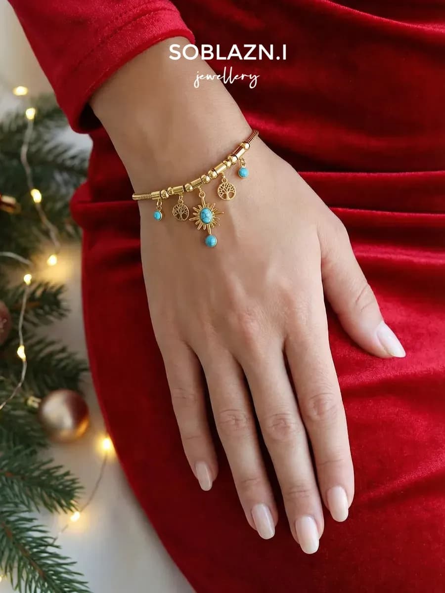 Браслет на руку с подвесками