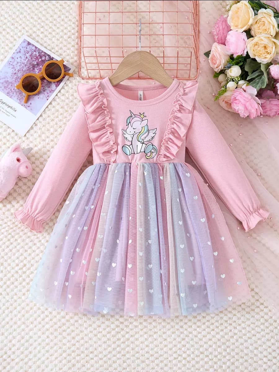 Платье нарядное праздничное на 8 марта