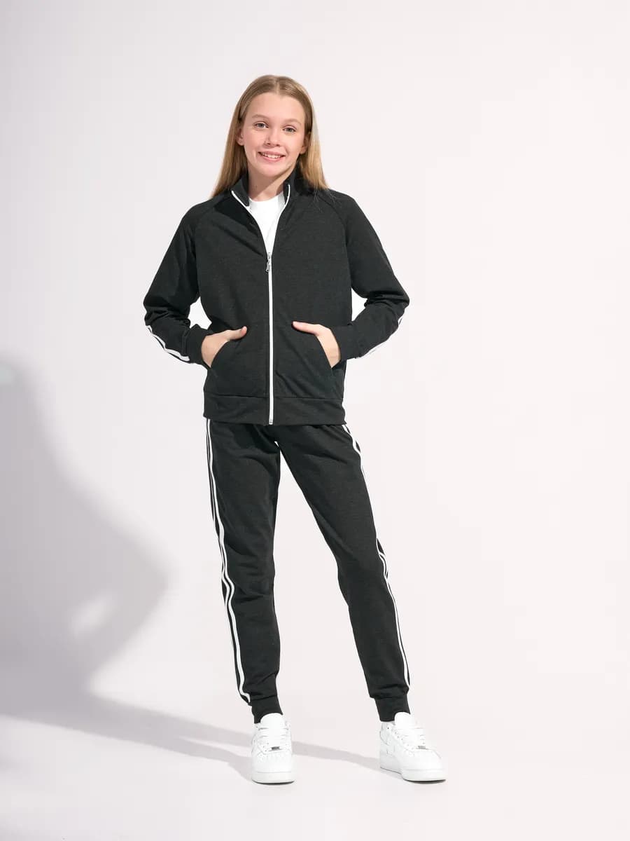 Костюм спортивный для физкультуры