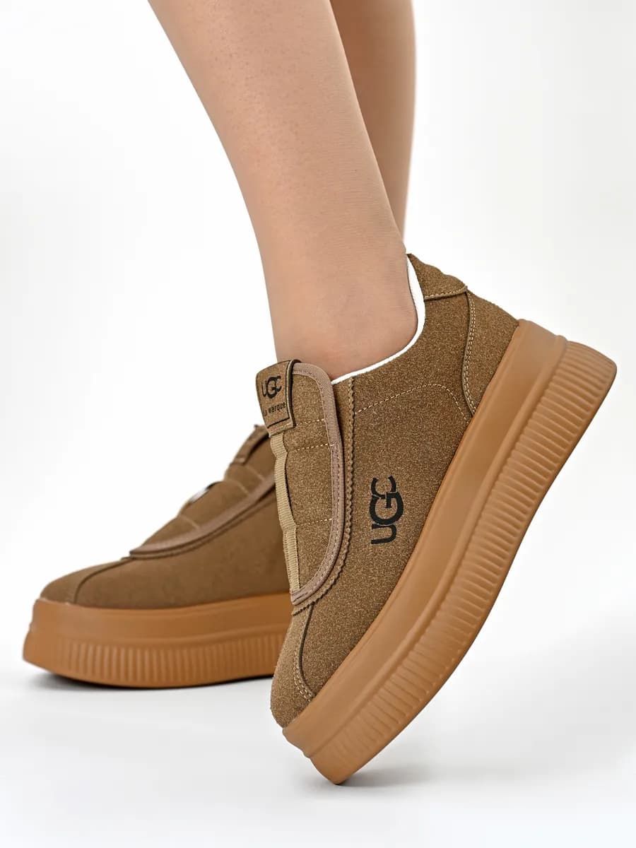 Кеды замшевые на высокой платформе