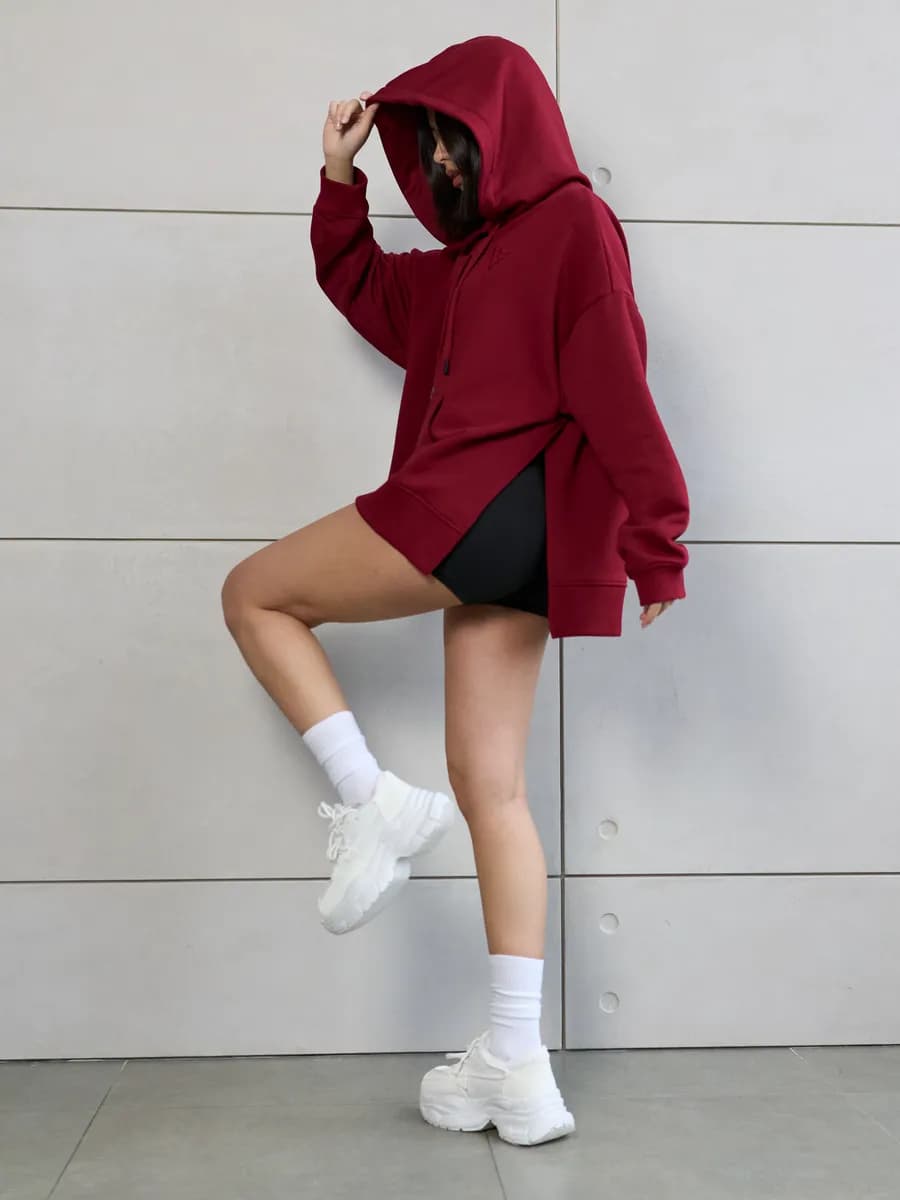 Худи оверсайз с капюшоном и разрезами без начеса
