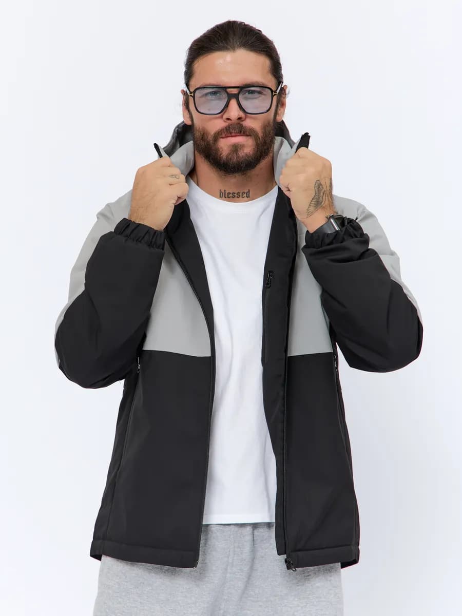 Куртка ветровка демисезонная с капюшоном