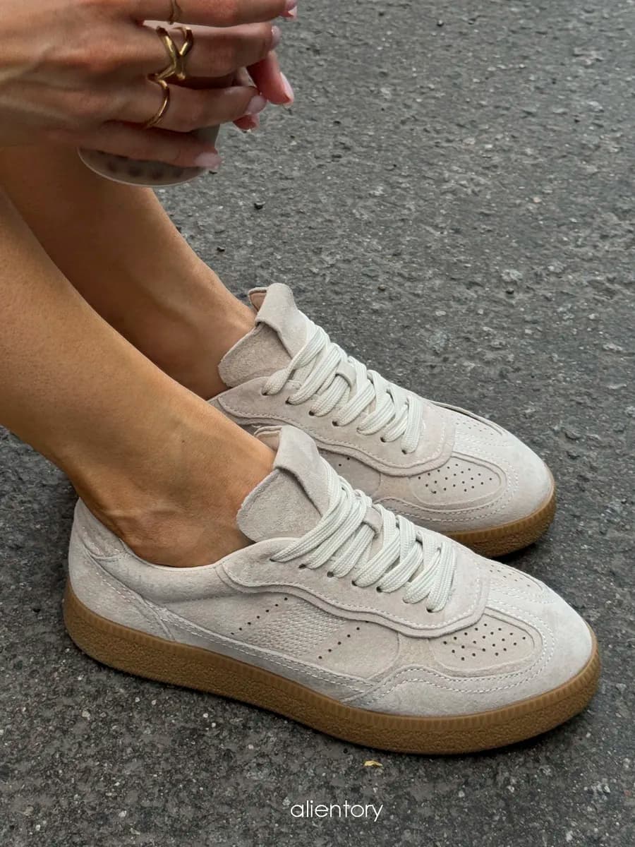 Кроссовки светлые замшевые кеды натуральные