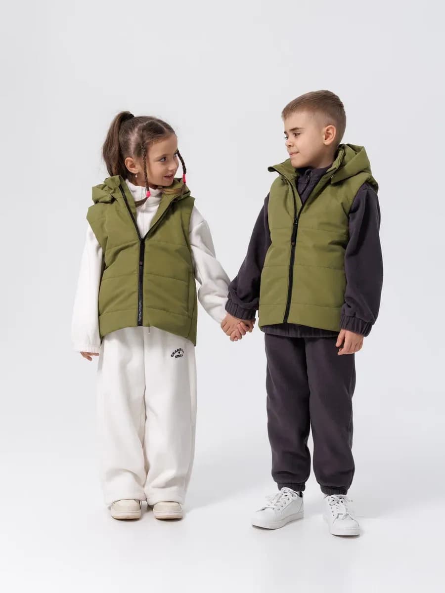 Жилетка утепленная безрукавка демисезонная - фото 1