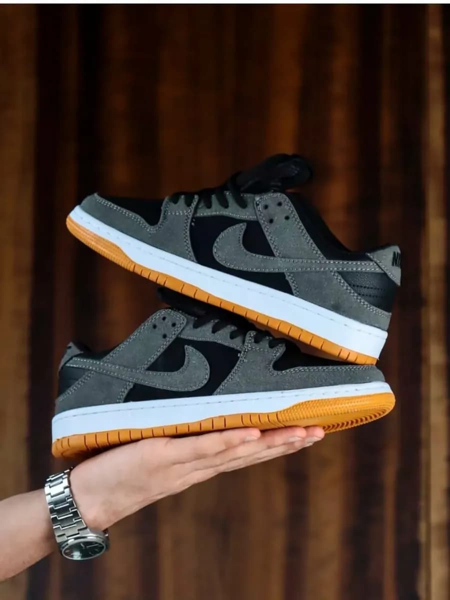 Кроссовки SB Dunk LOW Pro