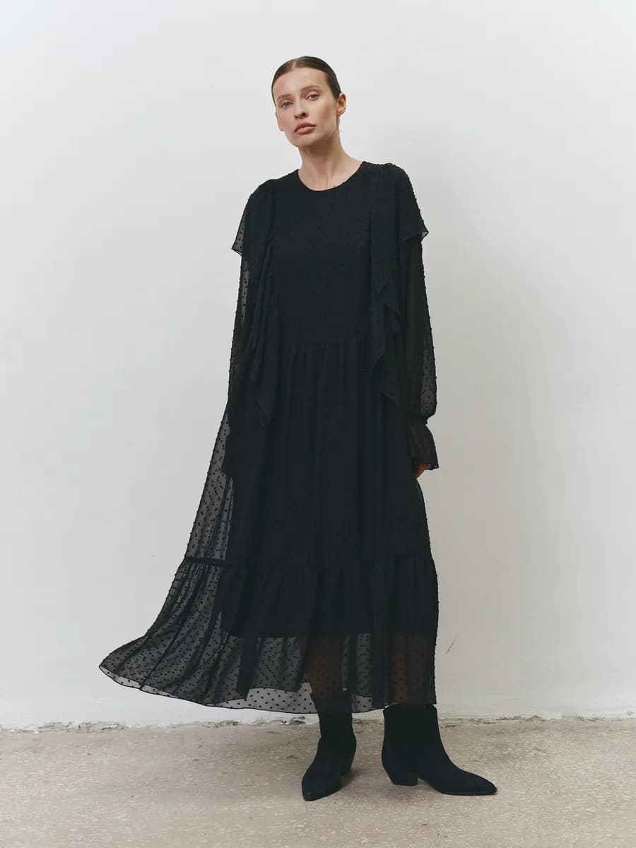 Платье макси с воланами нарядное новогоднее