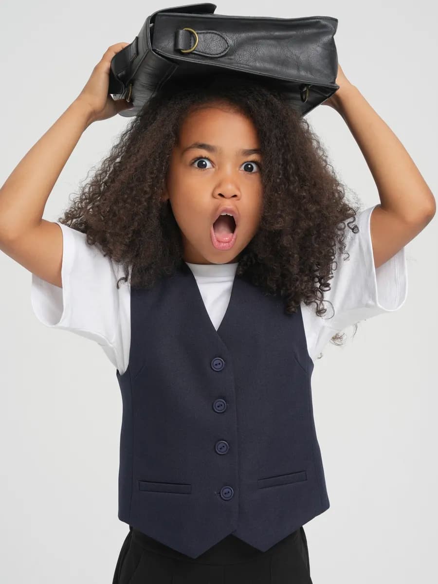Жилет школьный костюмный